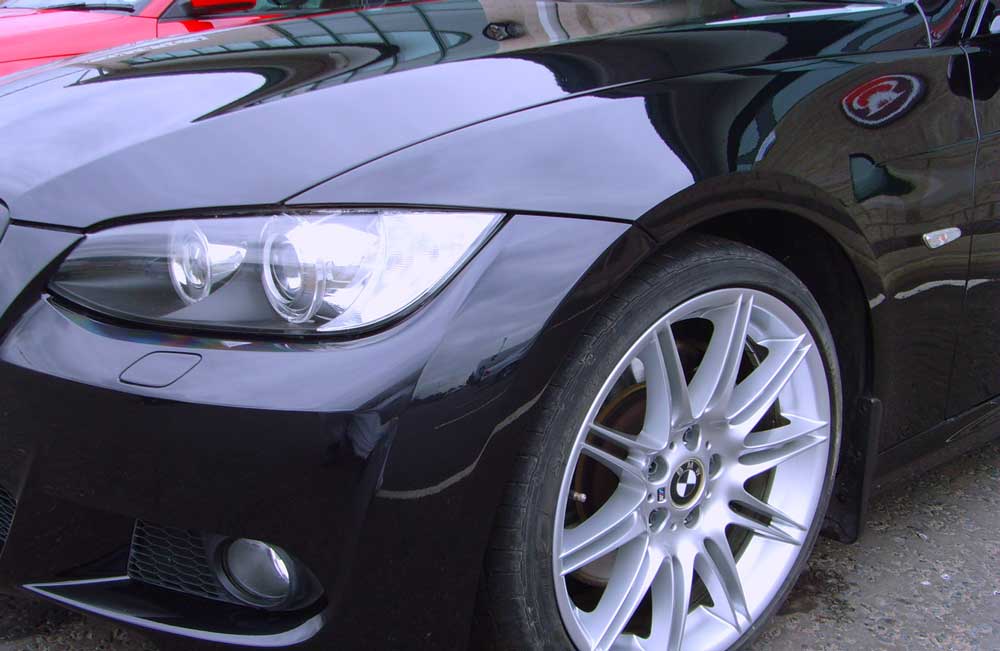 Poliranje automobila